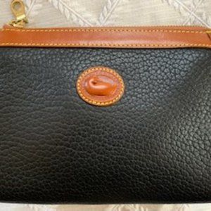 Authentic Dooney and Bourke Crossbody Bag 1990s